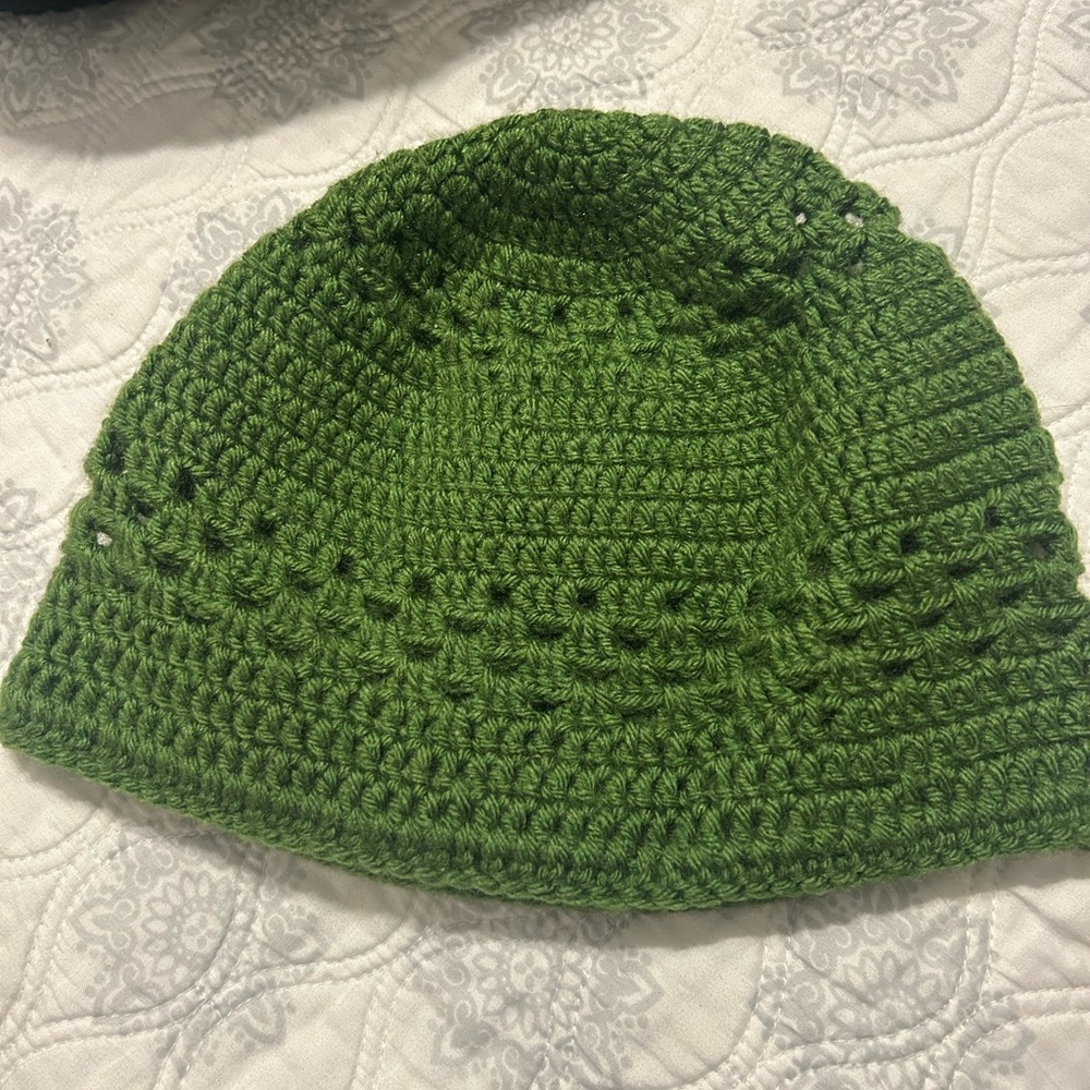 Woman hat crochét color green